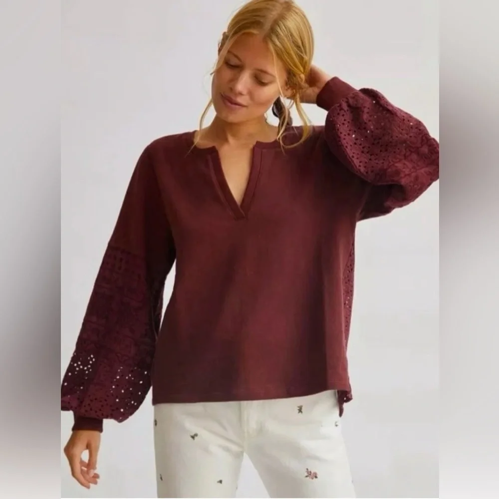 Anthropologie Womens Maroon Eyelet V Neck Sweatshirt Size XS